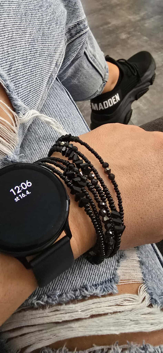 Náramok Infinity Noir