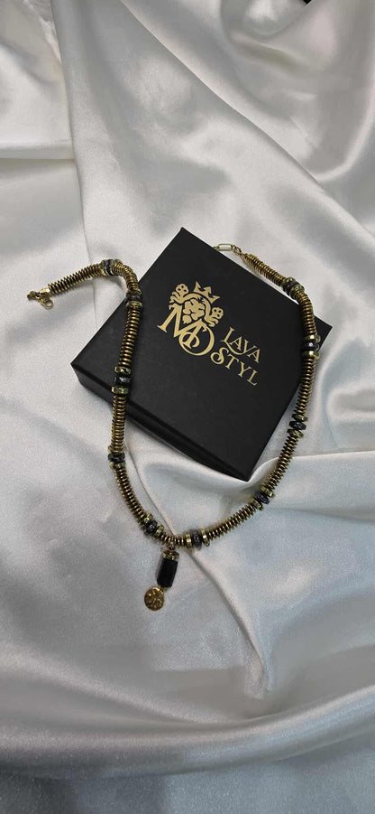 Náhrdelník Queen of Shadows