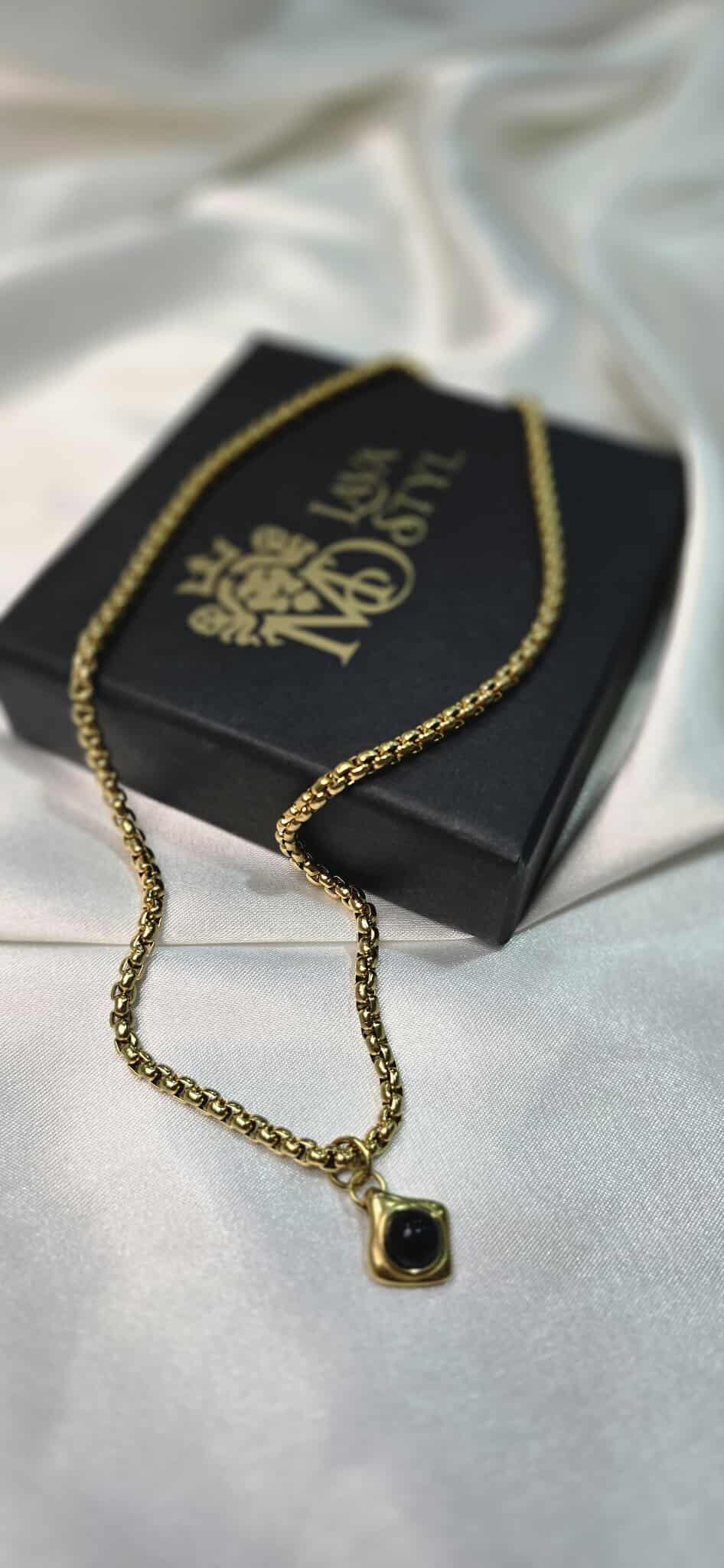 Retiazka so šungitom