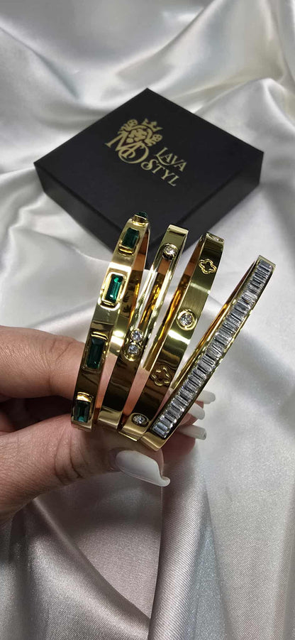 Náramok z nehrdzavejúcej ocele