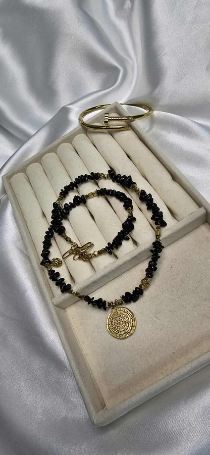 Dámsky minerálny náhrdelník Turmalín – Keltská minca